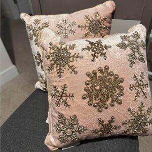 Glitz+Glimmer Pink Velvet Throw Pillows